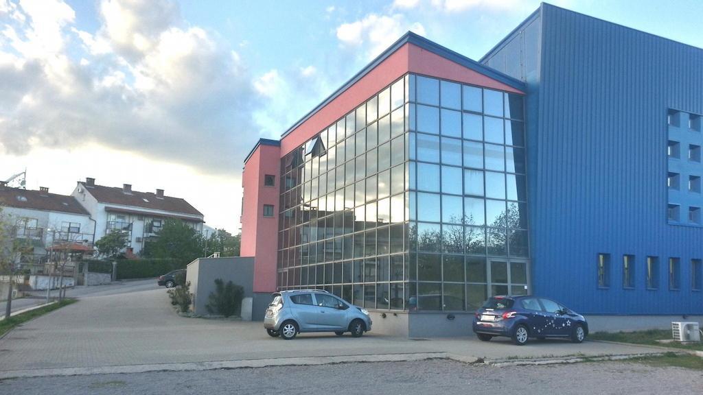 غييكا Hostel Ceska Beseda المظهر الخارجي الصورة