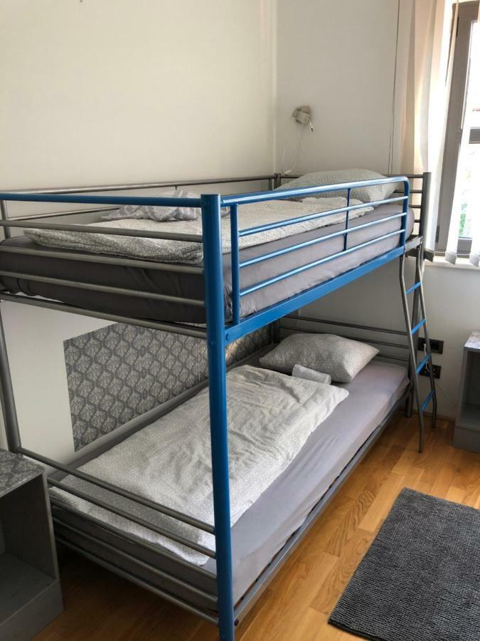 غييكا Hostel Ceska Beseda المظهر الخارجي الصورة