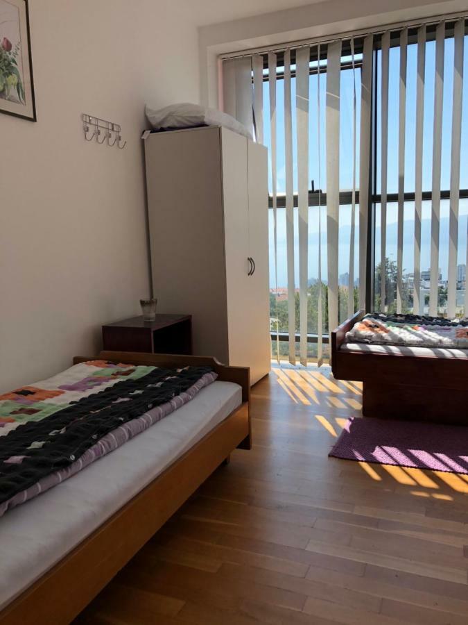غييكا Hostel Ceska Beseda المظهر الخارجي الصورة