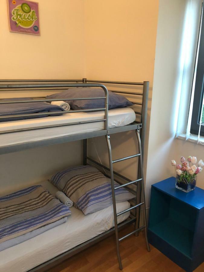 غييكا Hostel Ceska Beseda المظهر الخارجي الصورة